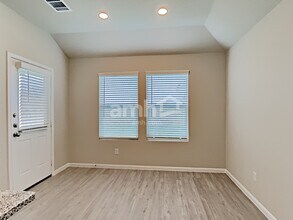 2708 Iberia Ct in Seguin, TX - Building Photo - Building Photo