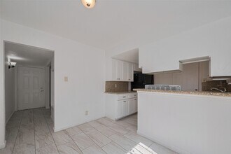 8406 Banting St in Houston, TX - Building Photo - Building Photo