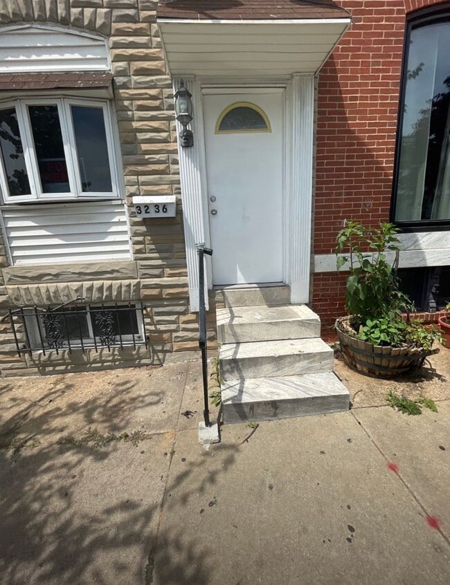 property at 3236 E Lombard St