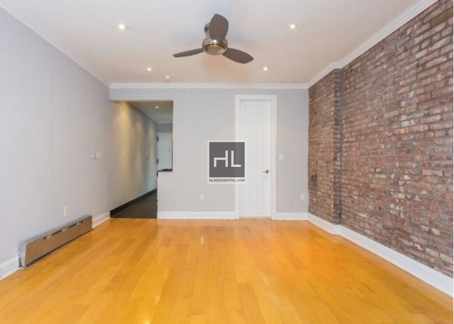 110 Bedford St