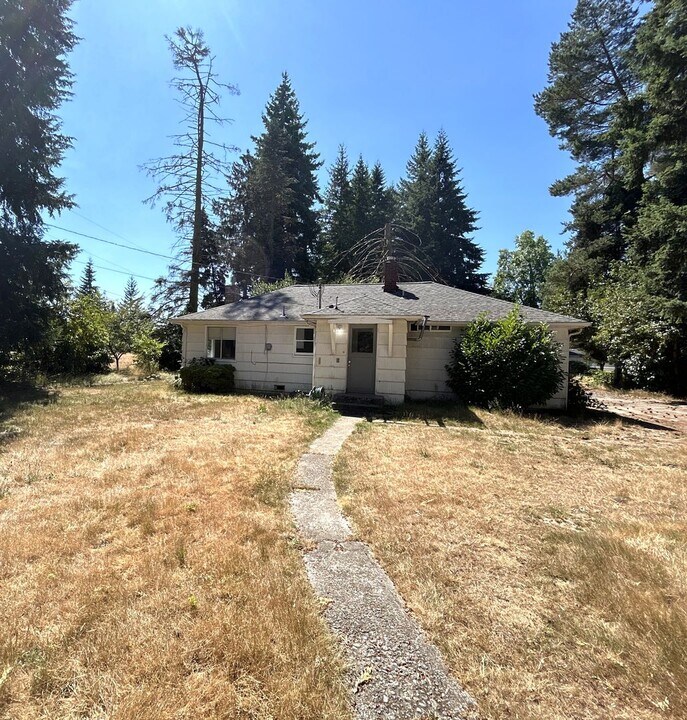 17925 Smokey Point Blvd in Arlington, WA - Building Photo