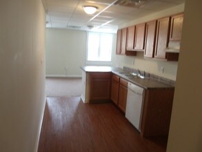 628 Midland Ave in Midland, PA - Building Photo - Interior Photo