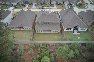 17417 Chestnut Cove Dr in Conroe, TX - Foto de edificio - Building Photo