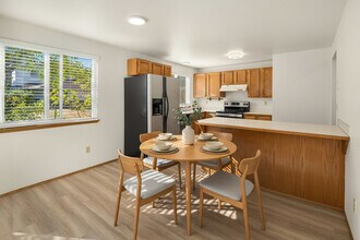 4408 216th St SW in Mountlake Terrace, WA - Building Photo - Building Photo