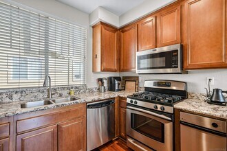 2249 Historic Decatur Rd in San Diego, CA - Building Photo - Building Photo