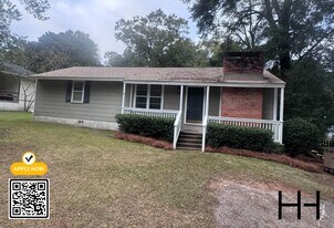 4704 Belle Wood Dr S in Mobile, AL - Building Photo