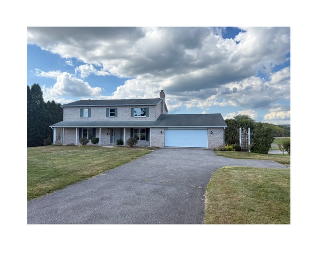 157 Shade Rd in Lykens, PA - Building Photo - Building Photo