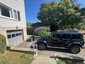 335 5th St in Mamaroneck, NY - Building Photo - Building Photo