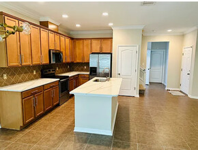 2758 River Landing Dr in Sanford, FL - Building Photo - Building Photo