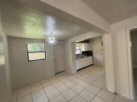 226 6th Jpv St in Winter Haven, FL - Building Photo