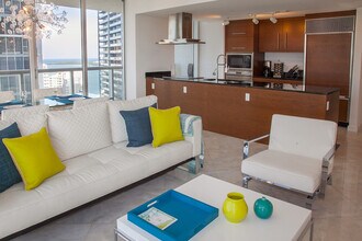 485 Brickell Ave, Unit SI ID1240475P in Miami, FL - Building Photo - Building Photo