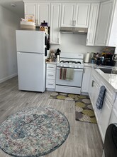 3054 Stevens St in La Crescenta, CA - Foto de edificio - Building Photo