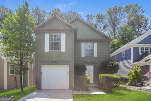 3020 Linden Dr in Lawrenceville, GA - Building Photo