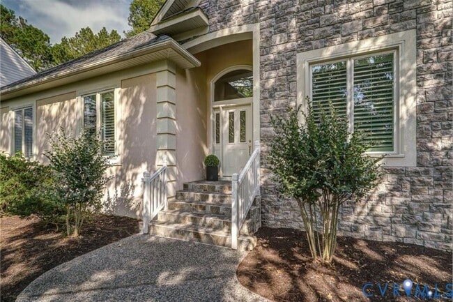 4753 Royal Burgess Ct in Providence Forge, VA - Building Photo - Building Photo