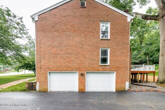 7110 Fox Harbor Rd in Prospect, KY - Building Photo - Building Photo
