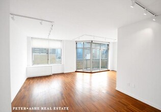 188 E 64th St in New York, NY - Building Photo - Building Photo