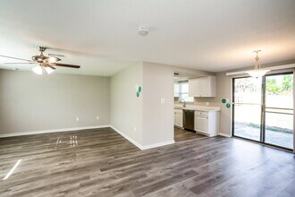 5106 19th St W in Bradenton, FL - Building Photo - Building Photo