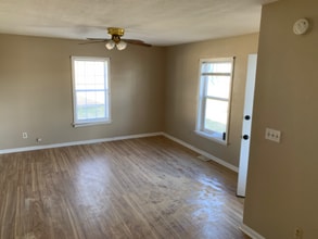 728 Watt St in Jeffersonville, IN - Building Photo - Building Photo