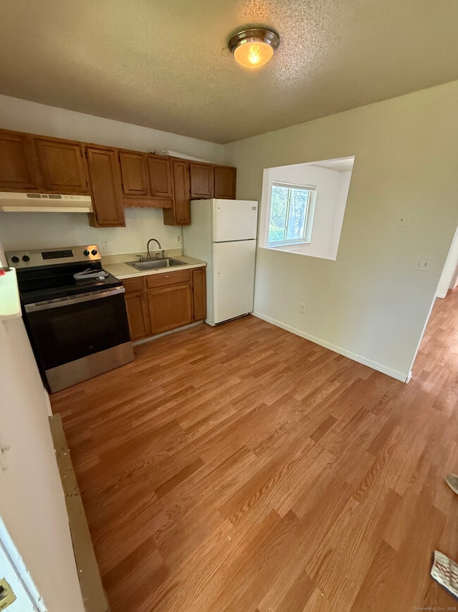 property at 35 Woodward Ave