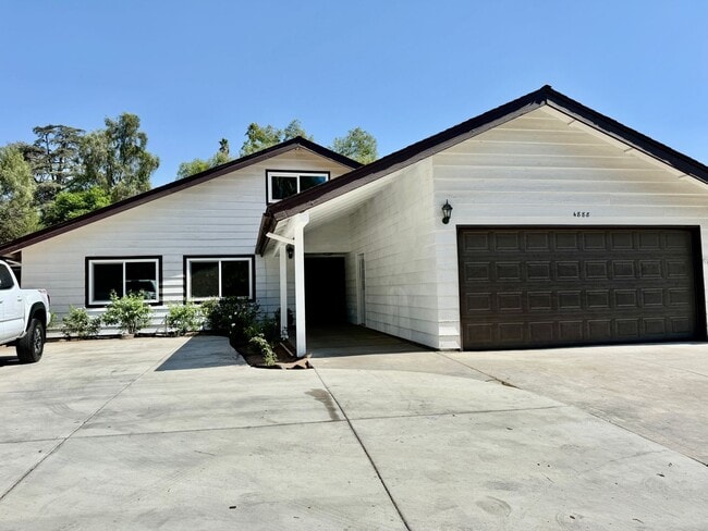 property at 4888 Sedgwick Ave