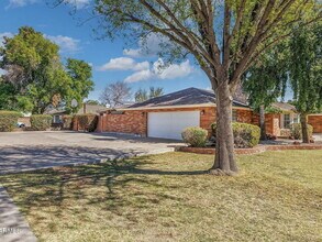 1610 E McLellan Rd in Mesa, AZ - Building Photo - Building Photo