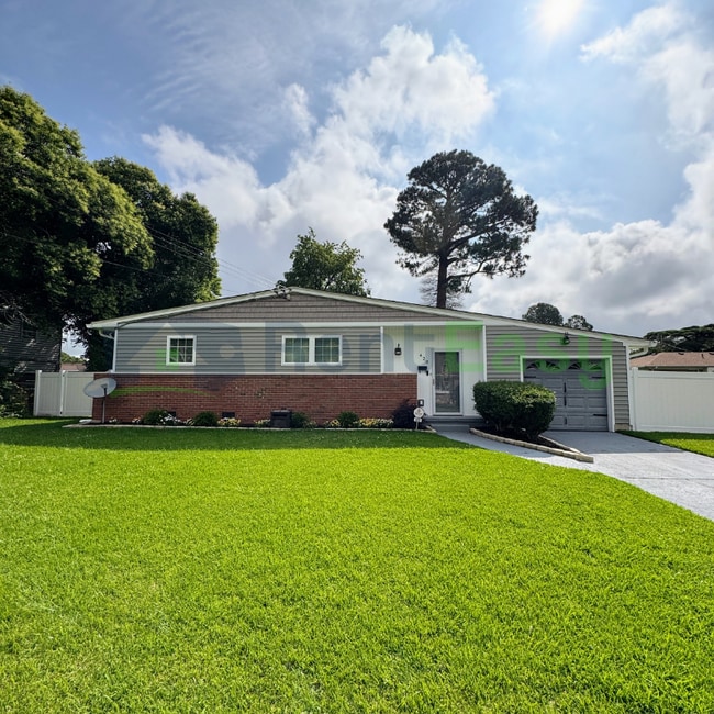 property at 420 Beacon Hill Cir