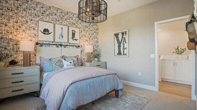 198 Billings in Irvine, CA - Foto de edificio - Building Photo