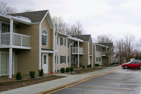 Highland Terrace Apartments in East Jordan, MI - Building Photo