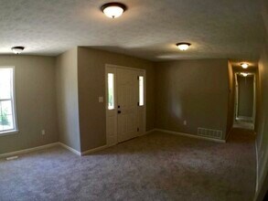 3037 Summer Lake Dr in Gainesville, GA - Building Photo - Building Photo