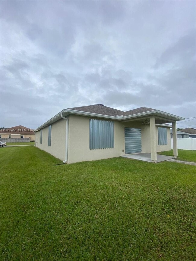 1781 SW Cinema St in Port St. Lucie, FL - Building Photo - Building Photo