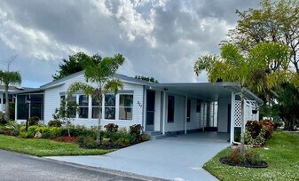 927 Sun Acres Ln in Boynton Beach, FL - Building Photo