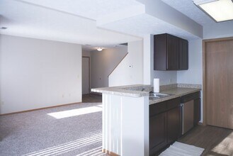 1361 High St, Unit 1361-114 in Wadsworth, OH - Foto de edificio - Building Photo