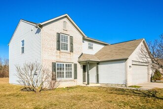 1416 Locke Bend in Avon, IN - Building Photo - Building Photo