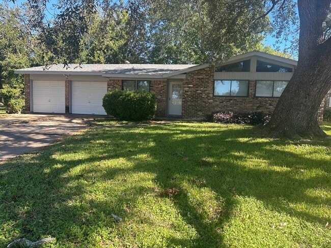 property at 319 Chestnut St