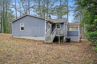 1788 Dodson Dr SW in Atlanta, GA - Building Photo - Building Photo