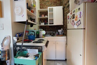 40 Anderson St, Unit 14 in Boston, MA - Foto de edificio - Building Photo