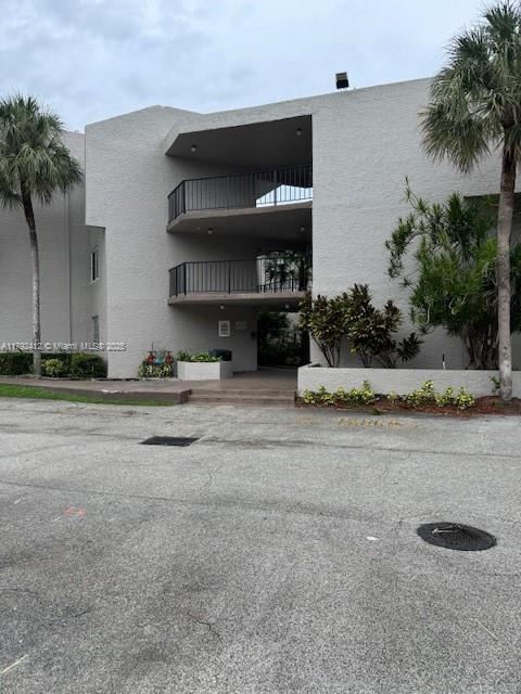 property at 3100 Riverside Dr