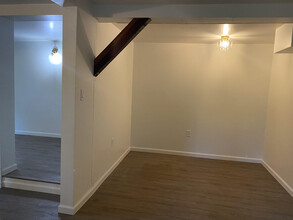 17342 Park Ave, Unit 17342 Park Ave. Studio in Guerneville, CA - Building Photo - Building Photo