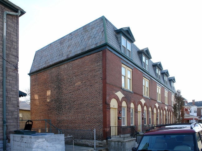 104-112 N 21st St in Columbus, OH - Foto de edificio - Building Photo