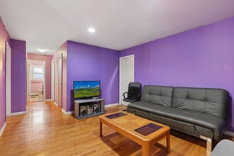 2147 Ridge Ave in Evanston, IL - Building Photo - Building Photo