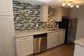 6509 Berkman Dr in Austin, TX - Foto de edificio - Building Photo