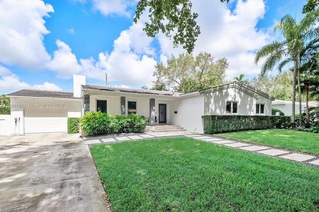 1525 Mantua Ave in Coral Gables, FL - Building Photo - Building Photo
