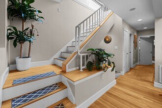 530 Massachusetts Ave in Boston, MA - Building Photo - Building Photo