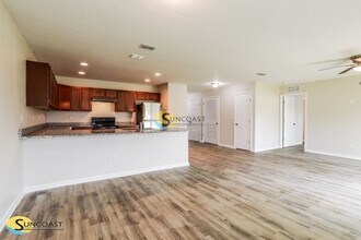 7065 Plymouth Grove Ct in Jacksonville, FL - Building Photo - Building Photo