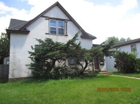 512 9th St N, Unit 512 in La crosse, WI - Building Photo