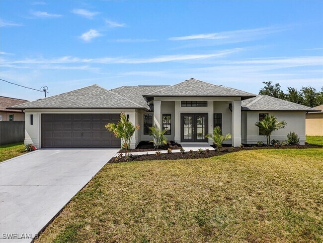 property at 2811 SW 32nd St