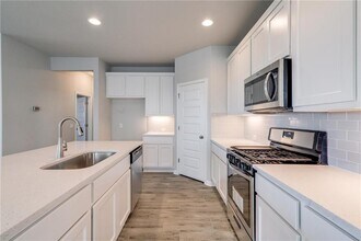 2205 Limestone Lake Dr in Georgetown, TX - Building Photo - Building Photo