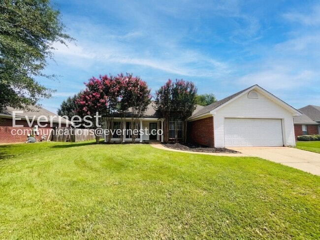 property at 223 Crosscreek Dr