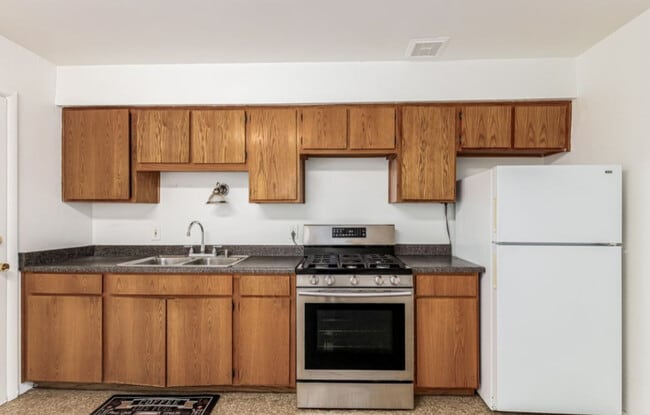 1321 W Sahuaro Dr in Phoenix, AZ - Building Photo - Building Photo