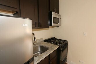 4619 N Paulina St in Chicago, IL - Foto de edificio - Building Photo